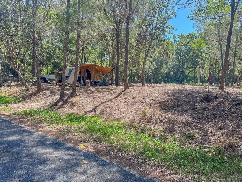 16 Cowderoy Drive, Russell Island QLD 4184