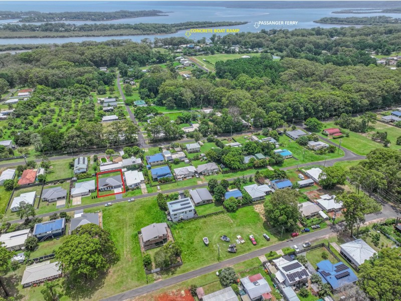 67 Laurel Street, Russell Island QLD 4184