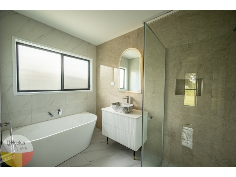 67 Laurel Street, Russell Island QLD 4184