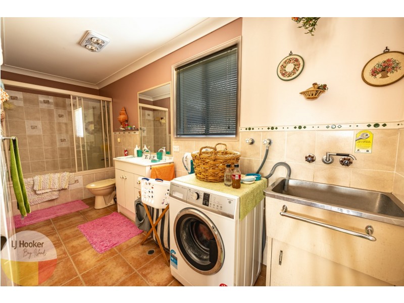 23 Schooner St, Russell Island QLD 4184