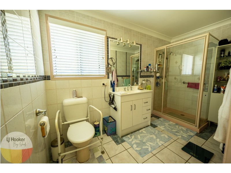 23 Schooner St, Russell Island QLD 4184