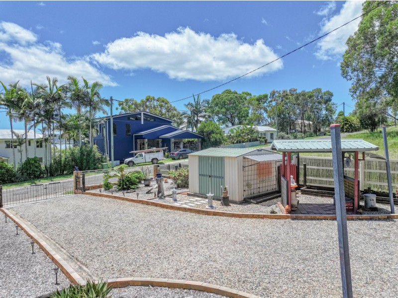 23 Schooner St, Russell Island QLD 4184