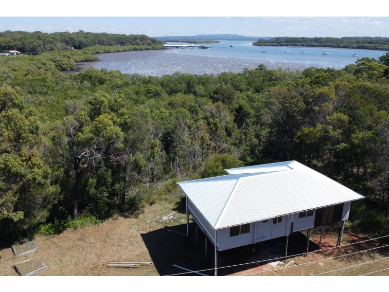 38 Tenanne Street, Russell Island QLD 4184