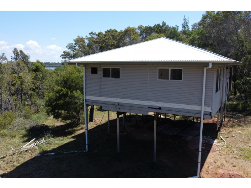 38 Tenanne Street, Russell Island QLD 4184