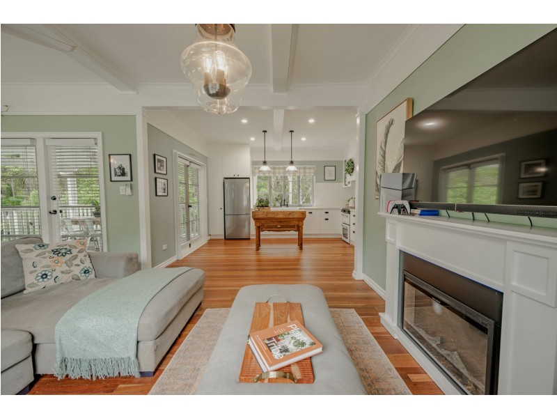 29 Fern Tce, Russell Island QLD 4184