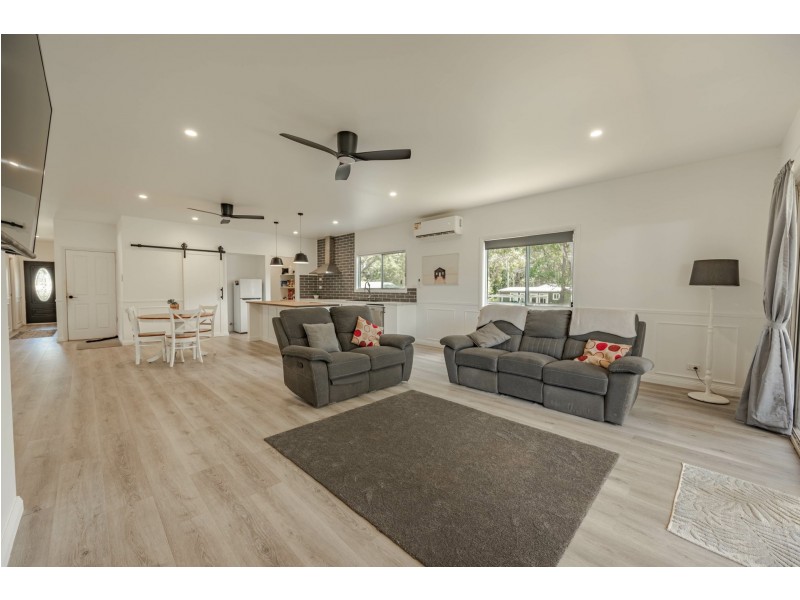 5 Pookanah Street, Russell Island QLD 4184