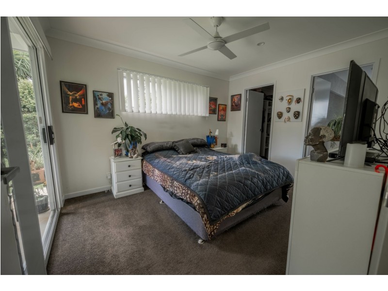 16 Banksia Street, Russell Island QLD 4184