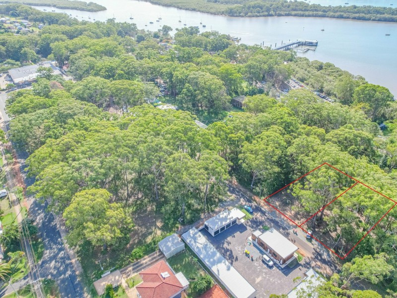15 Fernbrook Avenue, Russell Island QLD 4184