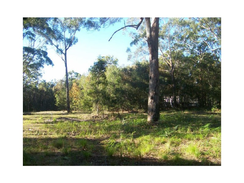 5 Zircon, Russell Island QLD 4184