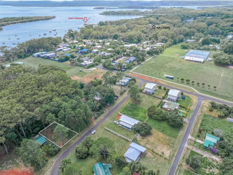 11 Judith Street, Russell Island QLD 4184