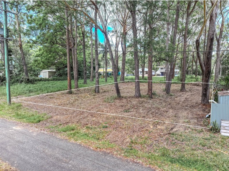 10 Leilani Avenue, Russell Island QLD 4184