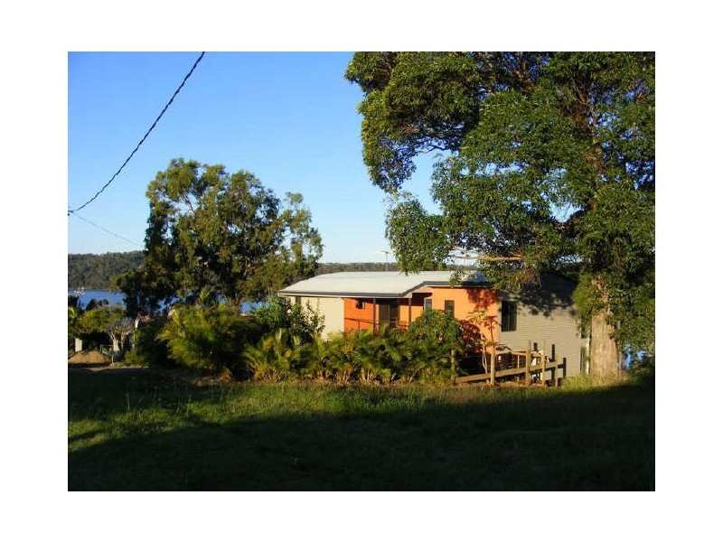 Russell Island QLD 4184
