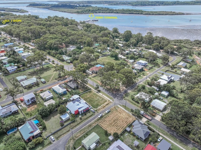 1 Akebia Street, Russell Island QLD 4184