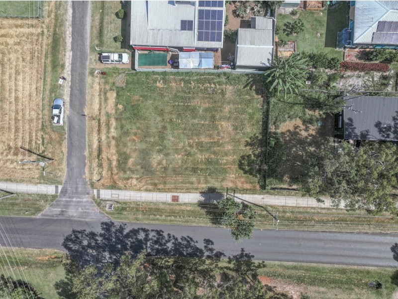 1 Akebia Street, Russell Island QLD 4184