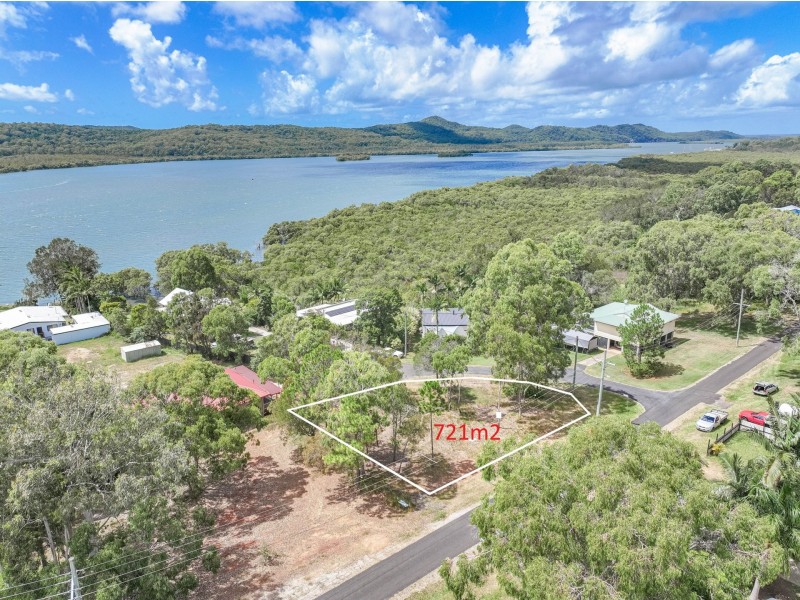 3 Aquamarine Ave, Russell Island QLD 4184