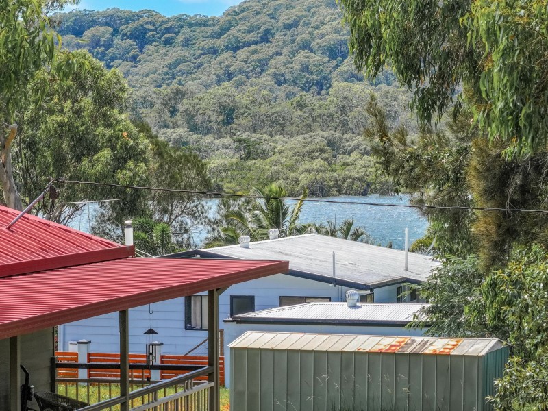 3 Aquamarine Ave, Russell Island QLD 4184