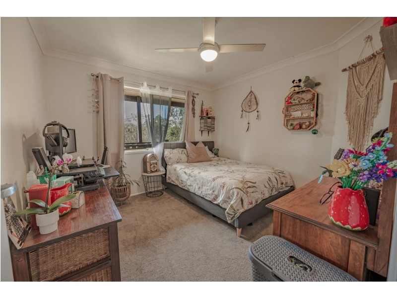 36 Scenic Drive, Russell Island QLD 4184