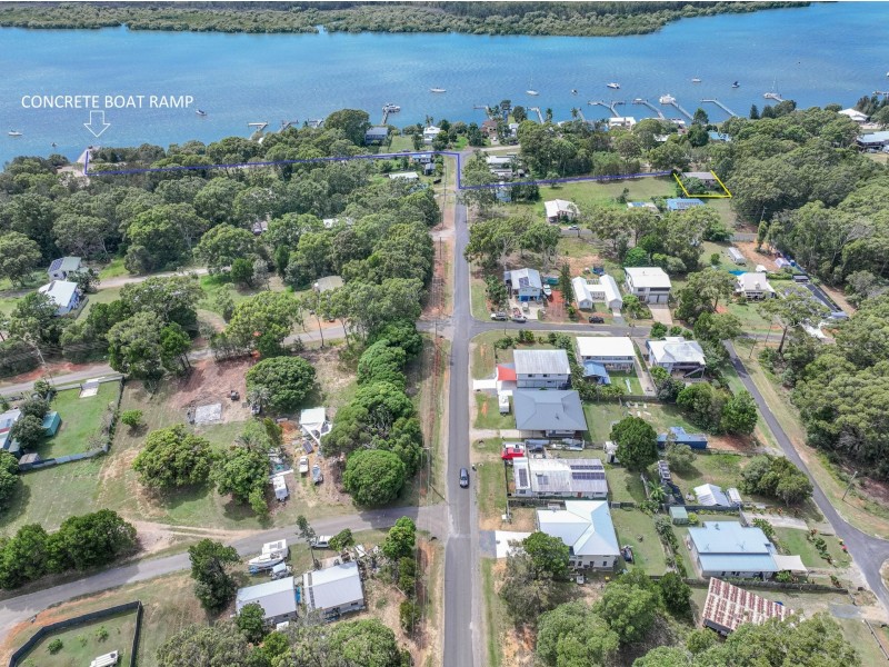 36 Scenic Drive, Russell Island QLD 4184
