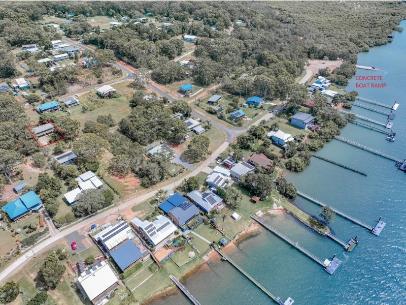 36 Scenic Drive, Russell Island QLD 4184