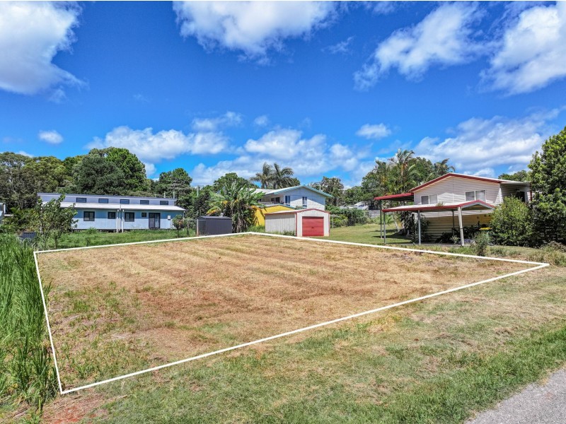 10 Kift Street, Russell Island QLD 4184