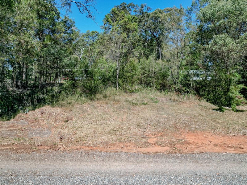 64 Cook Ave, Russell Island QLD 4184