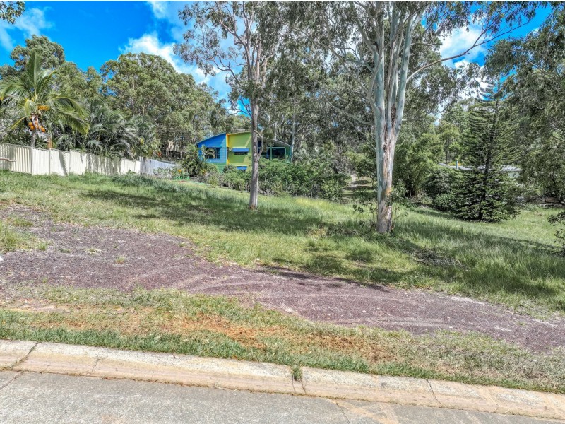 104 Wahine Dve, Russell Island QLD 4184