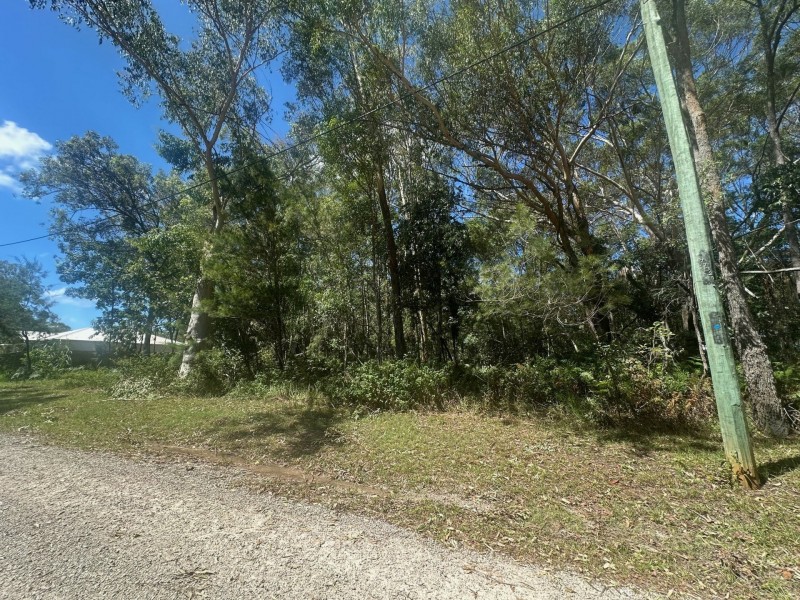 15 Trevanna Street, Russell Island QLD 4184