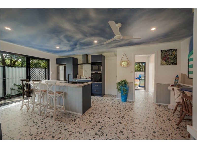 11 Pookanah Street, Russell Island QLD 4184