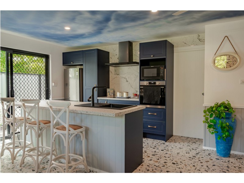 11 Pookanah Street, Russell Island QLD 4184