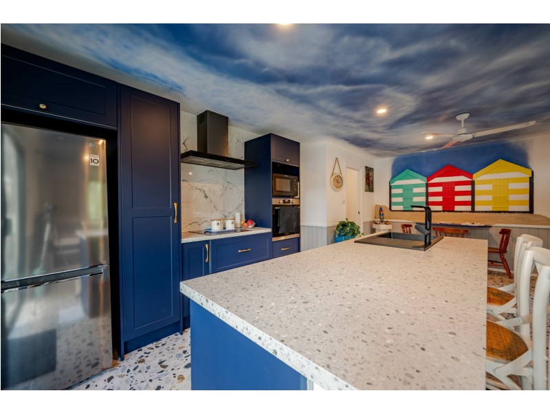 11 Pookanah Street, Russell Island QLD 4184