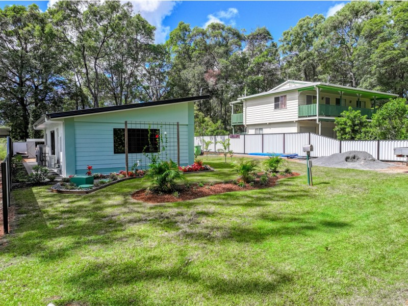 11 Pookanah Street, Russell Island QLD 4184