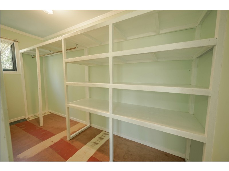 15 Jasper Street, Russell Island QLD 4184