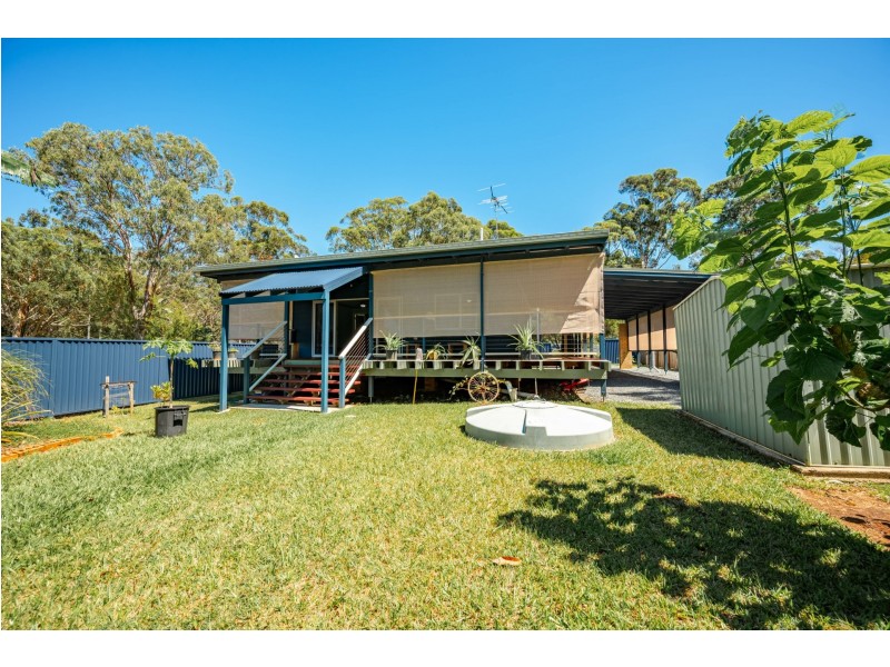 15 Jasper Street, Russell Island QLD 4184