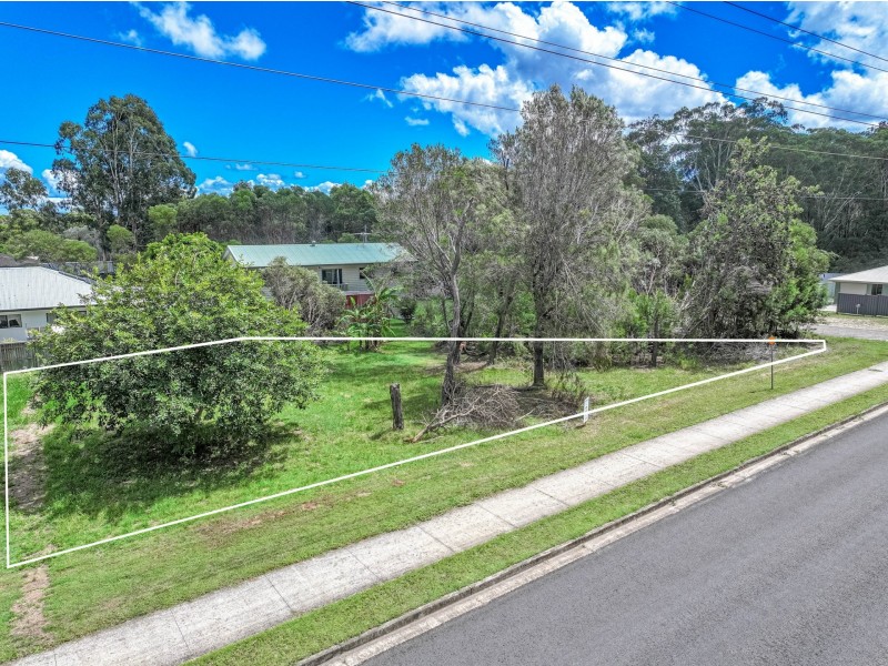 268 Centre Road, Russell Island QLD 4184