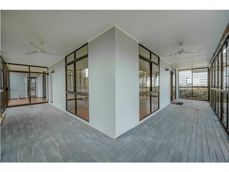 6 Yacht Street, Russell Island QLD 4184