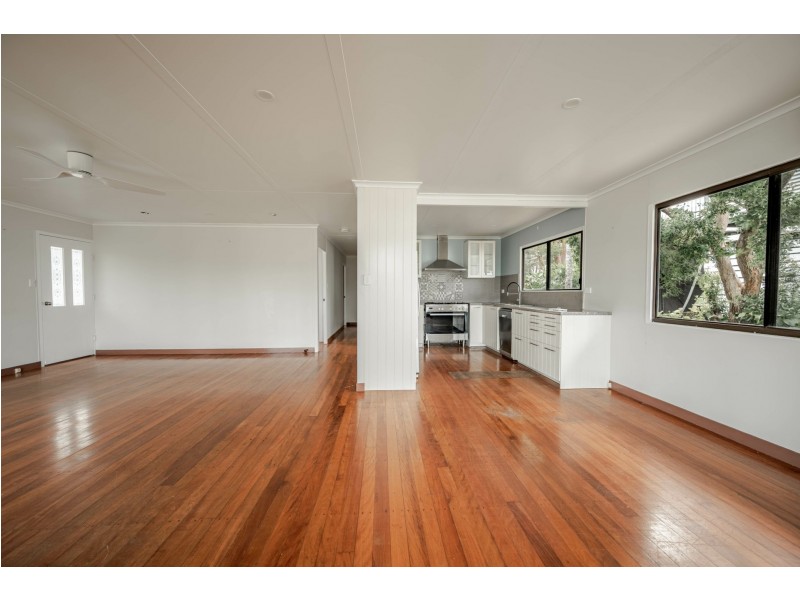 6 Yacht Street, Russell Island QLD 4184