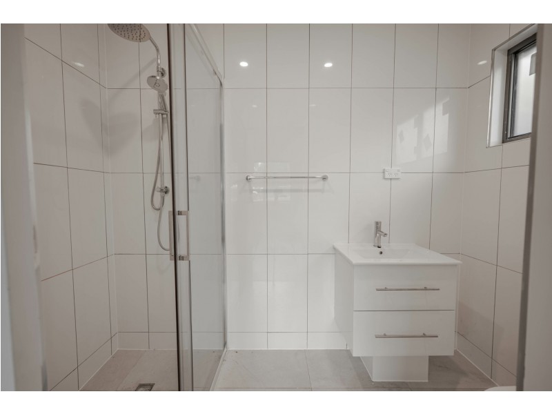 28 Stradbroke Drive, Russell Island QLD 4184