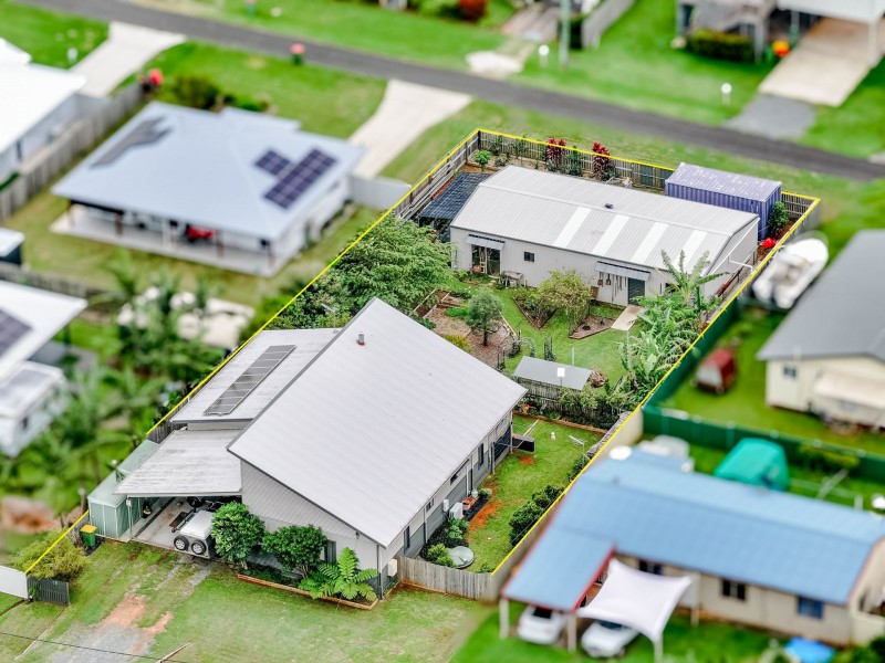 15 Banksia street, Russell Island QLD 4184