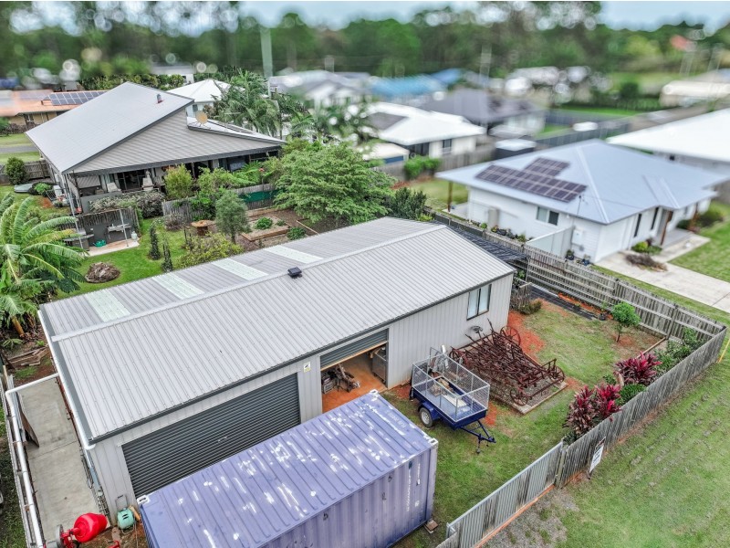 15 Banksia street, Russell Island QLD 4184