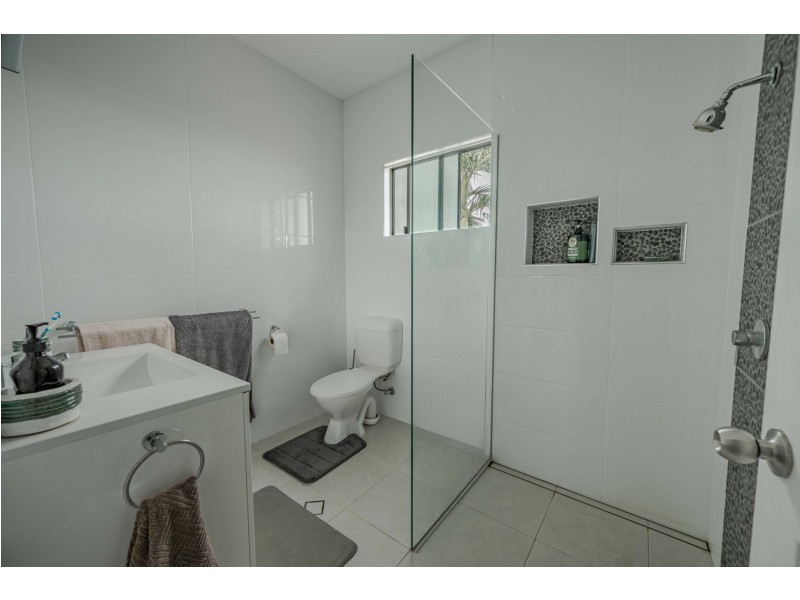 15 Banksia street, Russell Island QLD 4184