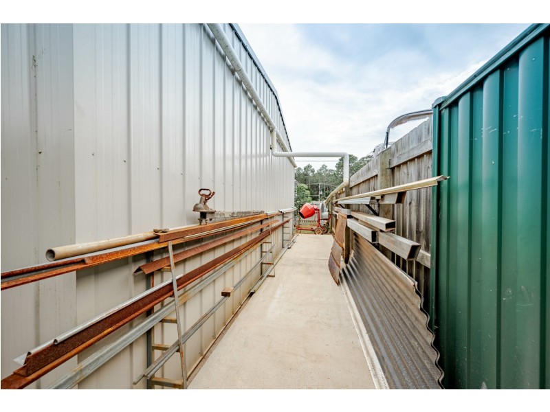 15 Banksia street, Russell Island QLD 4184