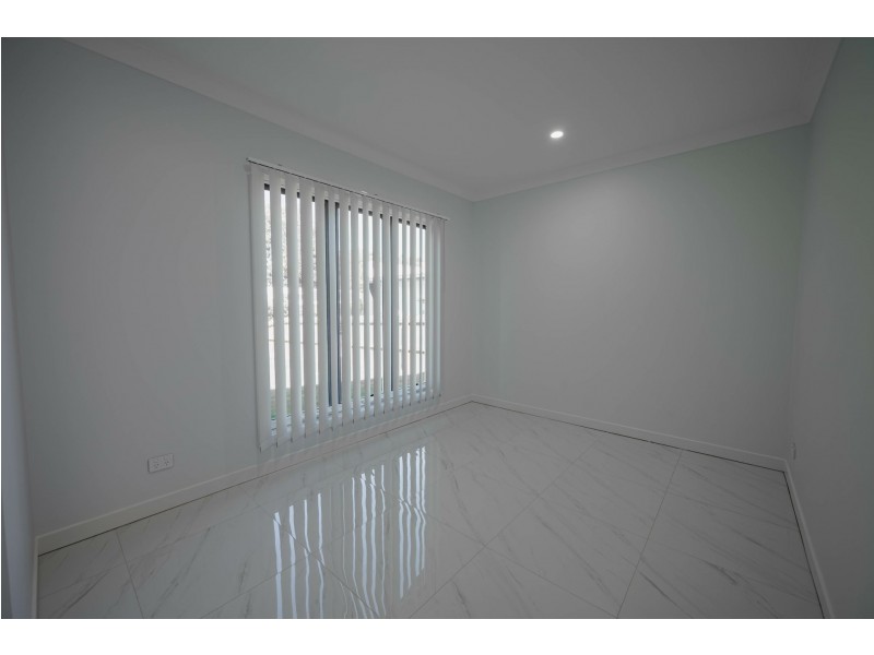 103 Laurel Street, Russell Island QLD 4184