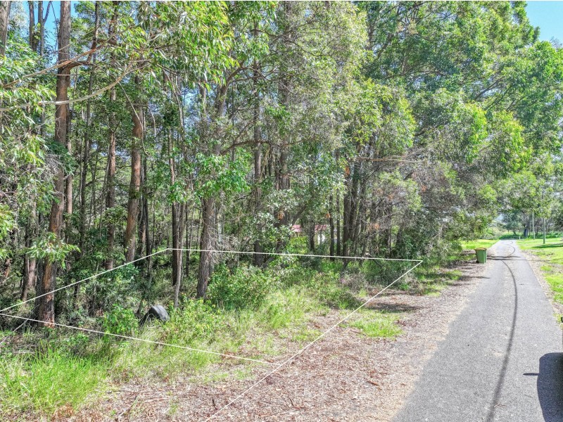 64-66 Taylor Street, Russell Island QLD 4184