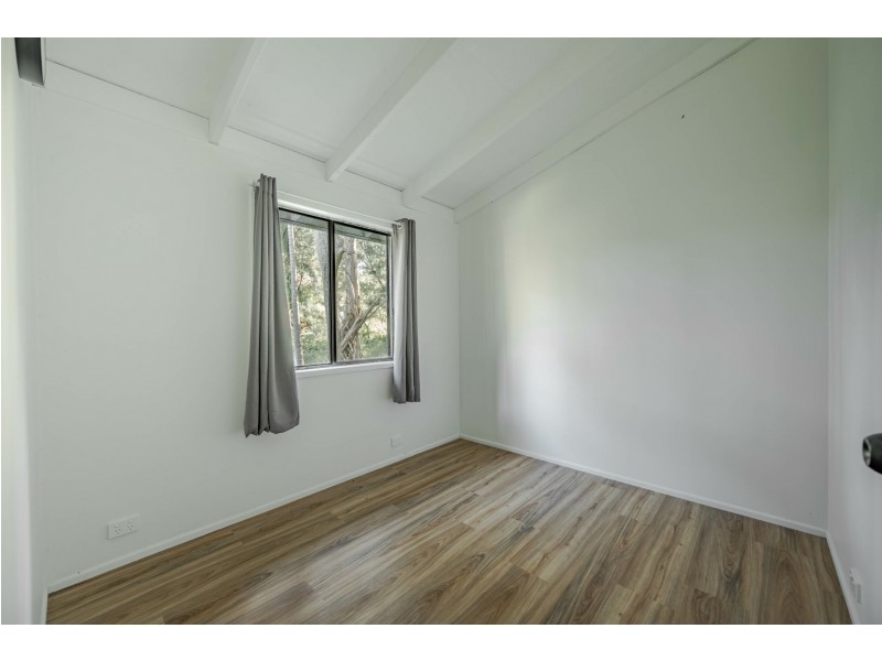 24 Inlet Avenue, Russell Island QLD 4184