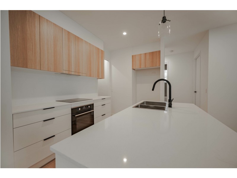 48 Channel St, Russell Island QLD 4184