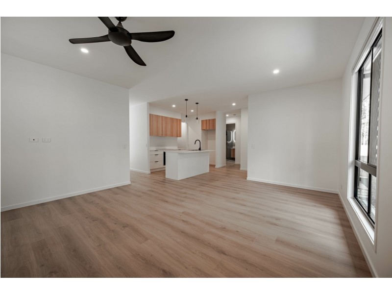48 Channel St, Russell Island QLD 4184