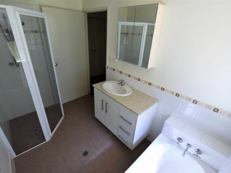 1 Clivia Street, Russell Island QLD 4184