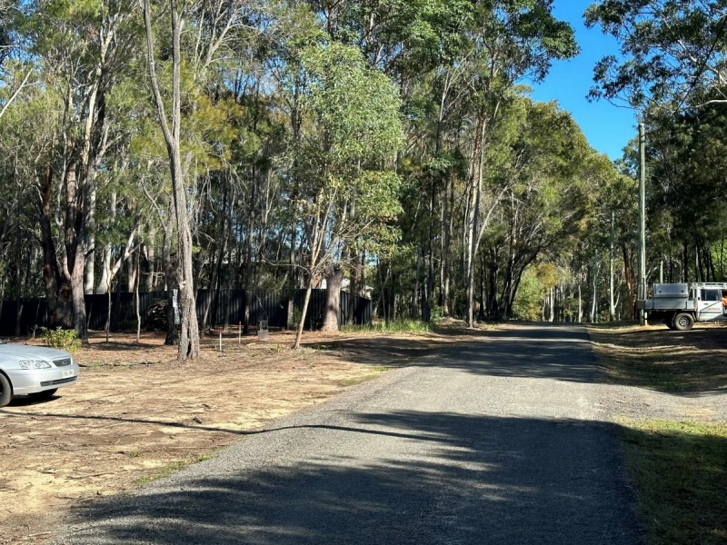 15 Beaumont Drive, Russell Island QLD 4184