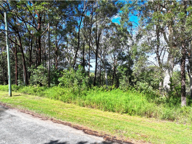 20 Deenya Parade, Russell Island QLD 4184
