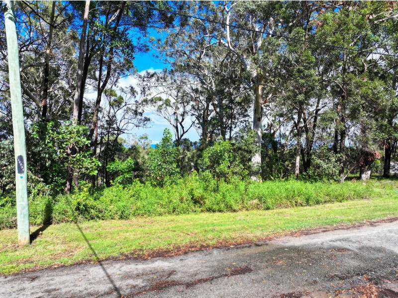 20 Deenya Parade, Russell Island QLD 4184